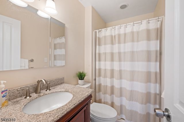 488 Auten Rd Unit 2D, Hillsborough Twp., NJ 08844