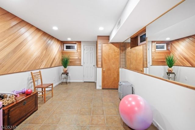 488 Auten Rd Unit 2D, Hillsborough Twp., NJ 08844