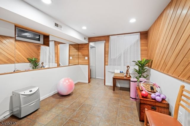 488 Auten Rd Unit 2D, Hillsborough Twp., NJ 08844