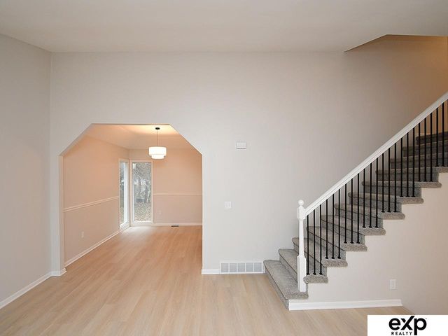 12123 Parker Circle, Omaha, NE 68154