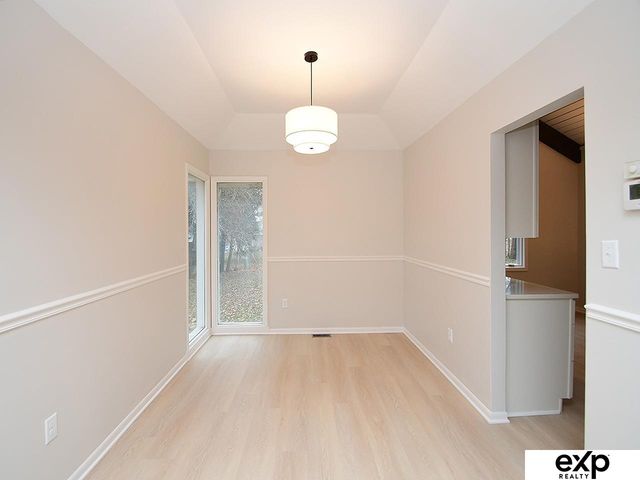 12123 Parker Circle, Omaha, NE 68154