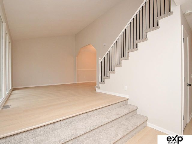 12123 Parker Circle, Omaha, NE 68154