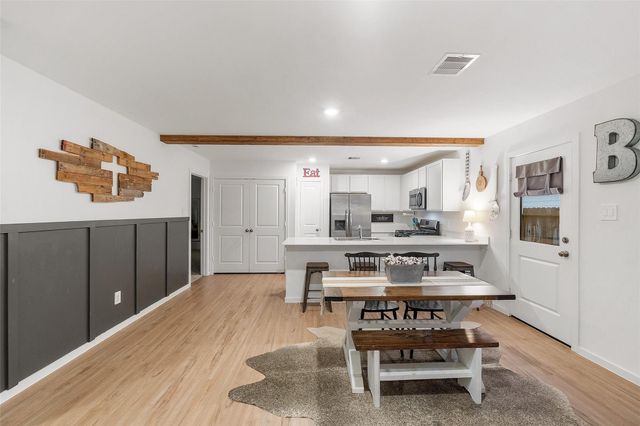 744 Autumn Cherry Trail, Magnolia, TX 77354