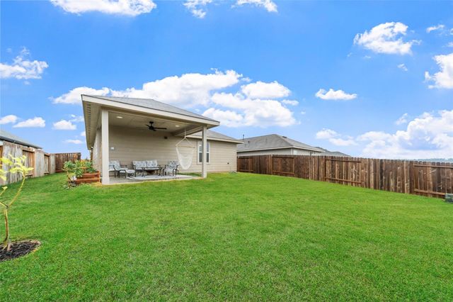 744 Autumn Cherry Trail, Magnolia, TX 77354