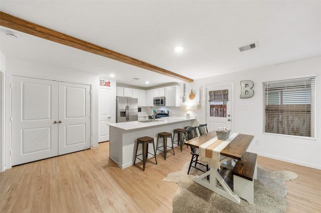 744 Autumn Cherry Trail, Magnolia, TX 77354