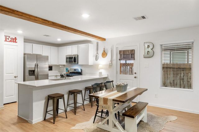 744 Autumn Cherry Trail, Magnolia, TX 77354