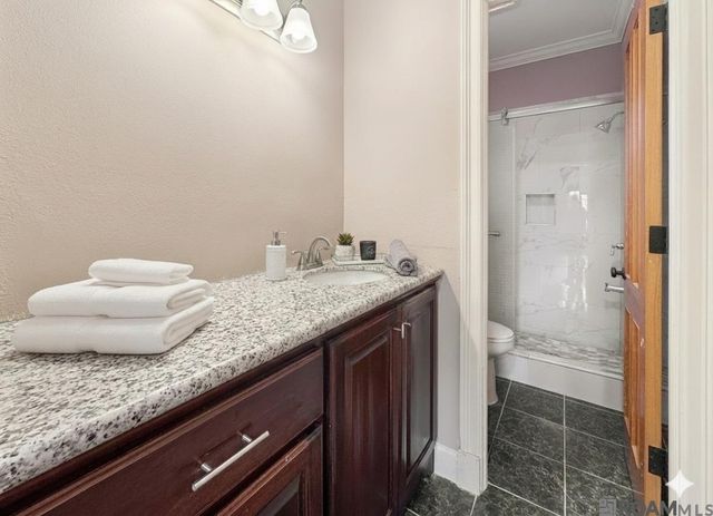 20359 Lynda Drive, Springfield, LA 70462