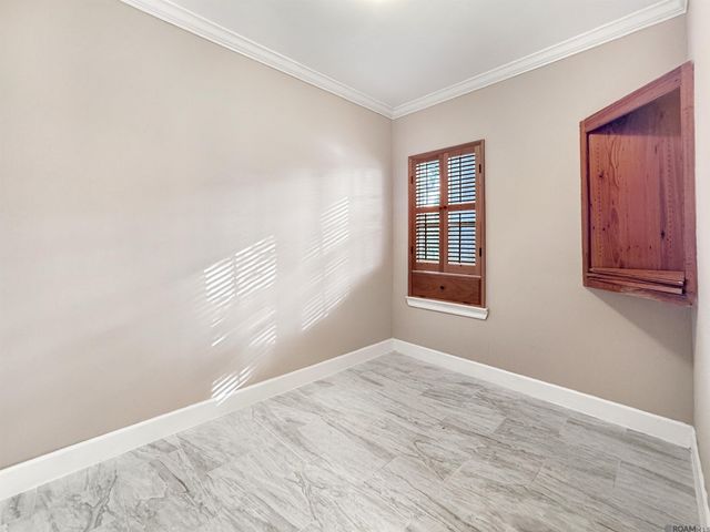 20359 Lynda Drive, Springfield, LA 70462