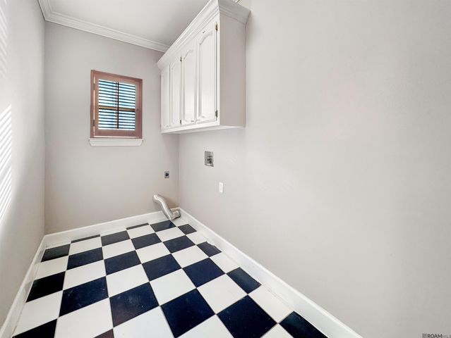 20359 Lynda Drive, Springfield, LA 70462