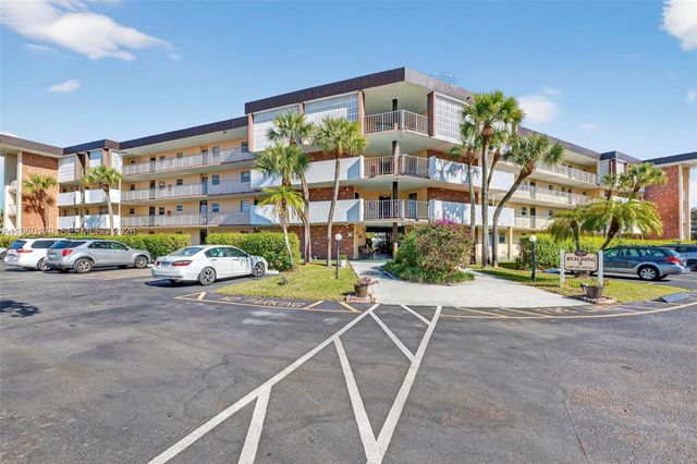 2900 NW 47th Terrace 405B, Lauderdale Lakes, FL 33313