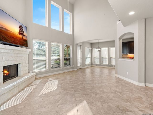 8622 GELVANI VINA, Boerne, TX 78015