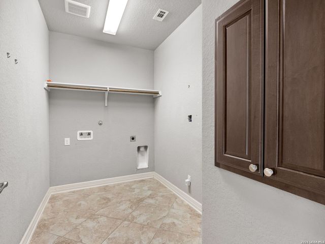 8622 GELVANI VINA, Boerne, TX 78015