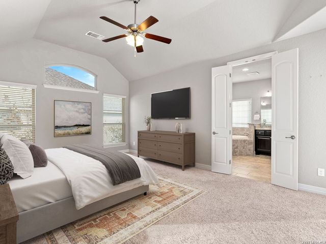 8622 GELVANI VINA, Boerne, TX 78015