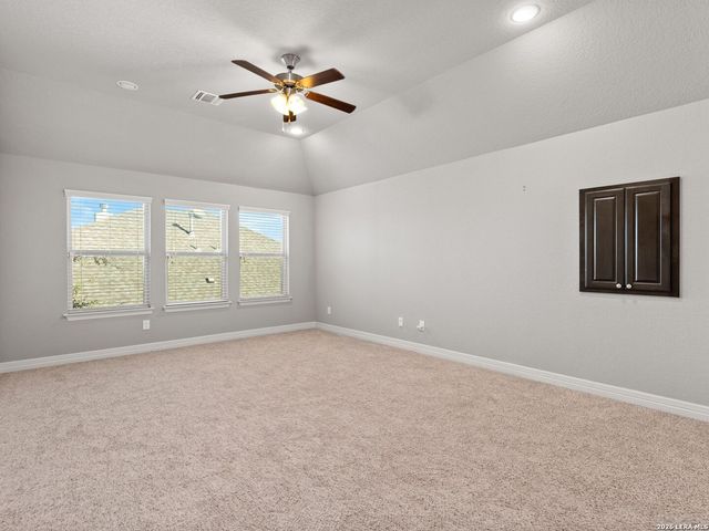 8622 GELVANI VINA, Boerne, TX 78015