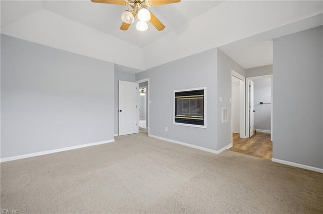 1915 Abbotsbury CT, Virginia Beach, VA 23453