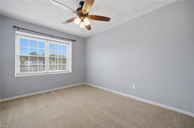 1915 Abbotsbury CT, Virginia Beach, VA 23453