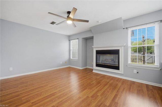 1915 Abbotsbury CT, Virginia Beach, VA 23453