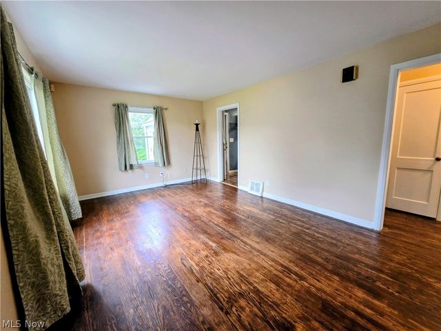 624 Bonnie Brae, Warren, OH 44483