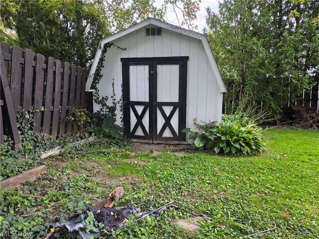 624 Bonnie Brae, Warren, OH 44483