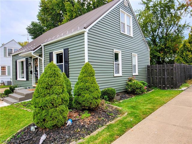624 Bonnie Brae, Warren, OH 44483