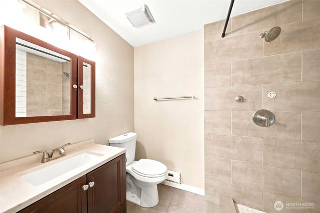 15123 15th Avenue S, Spanaway, WA 98387