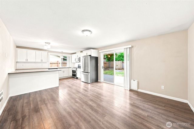 15123 15th Avenue S, Spanaway, WA 98387