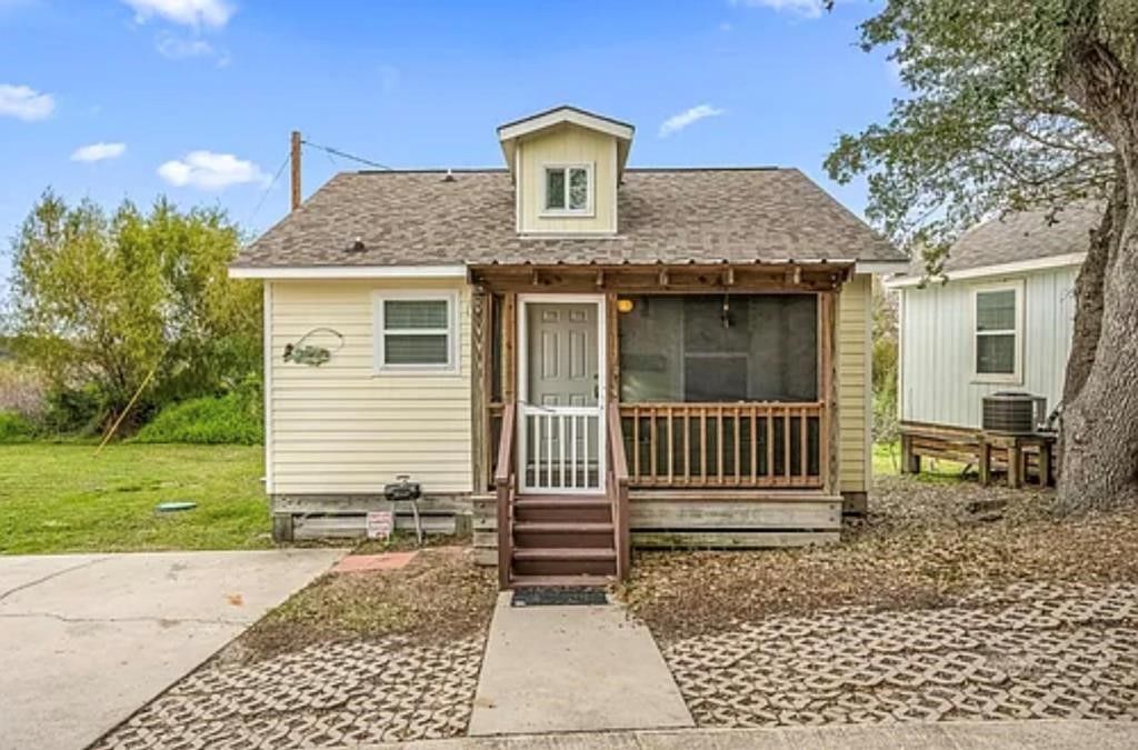 5481 Hwy 35 N 9, Rockport, TX 78382 — exterior