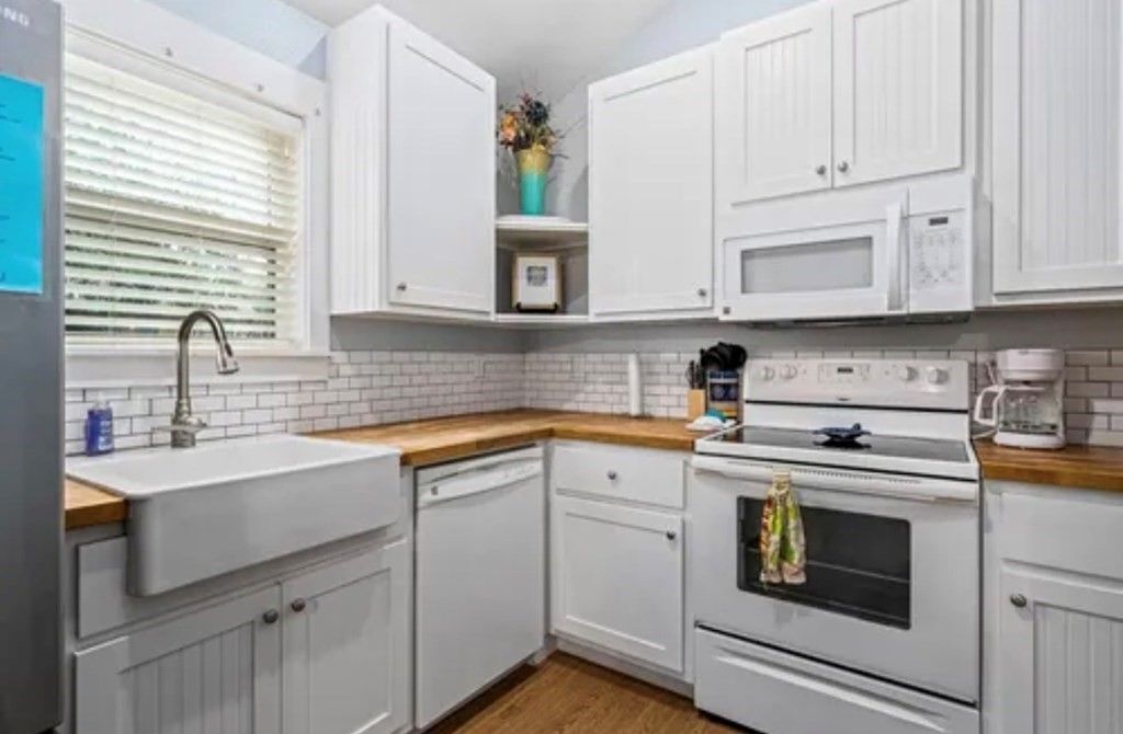 5481 Hwy 35 N 9, Rockport, TX 78382 — photo 2