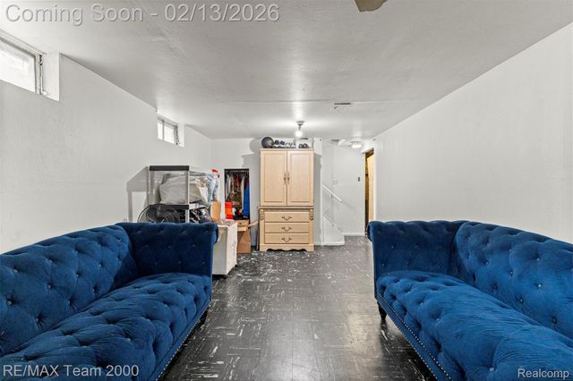 4940 Mayfair Street, Dearborn Heights, MI 48125