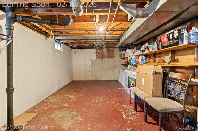 4940 Mayfair Street, Dearborn Heights, MI 48125