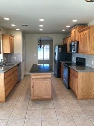 1704 Estates Drive, Grove, OK 74344