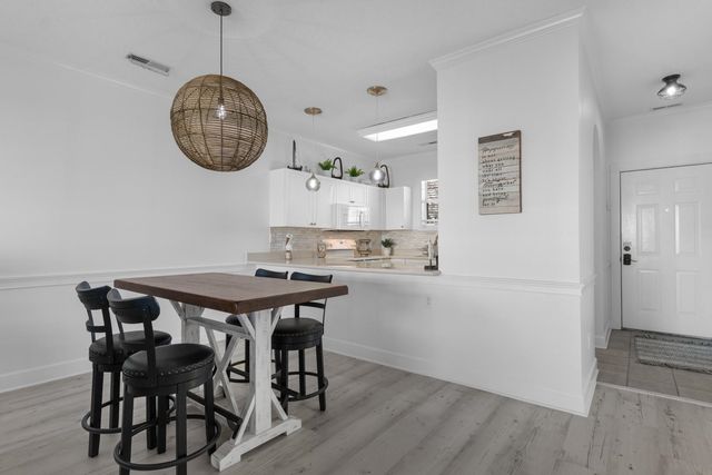 4691 Wild Iris Dr Apt 203, Myrtle Beach, SC 29577