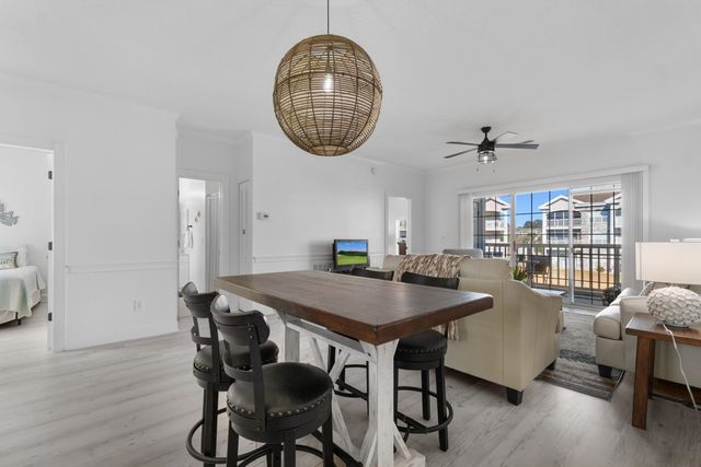 4691 Wild Iris Dr Apt 203, Myrtle Beach, SC 29577