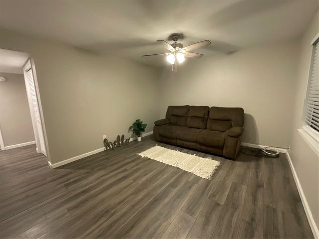 1214 Baylor Avenue 105, Waco, TX 76706