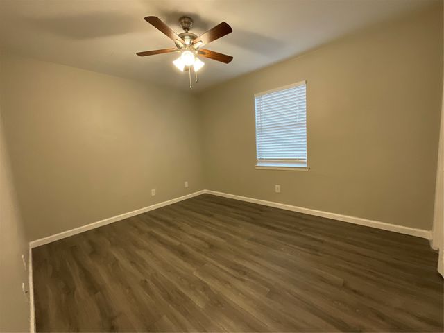 1214 Baylor Avenue 105, Waco, TX 76706