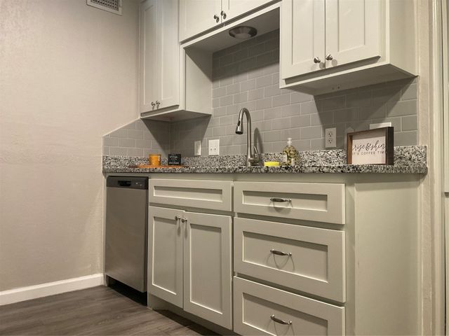 1214 Baylor Avenue 105, Waco, TX 76706