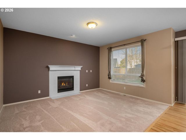 4632 Nw BUCKBOARD Dr, Portland, OR 97229