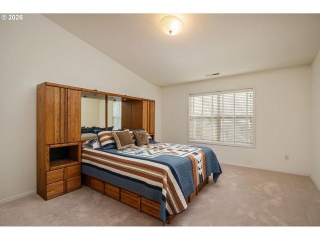 4632 Nw BUCKBOARD Dr, Portland, OR 97229