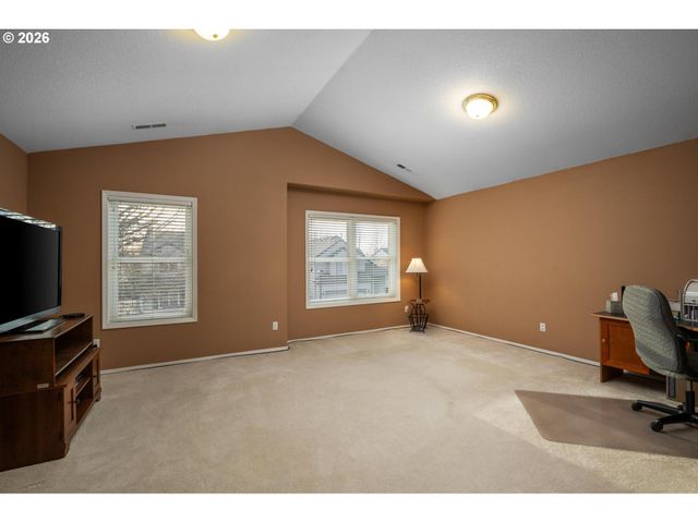 4632 Nw BUCKBOARD Dr, Portland, OR 97229