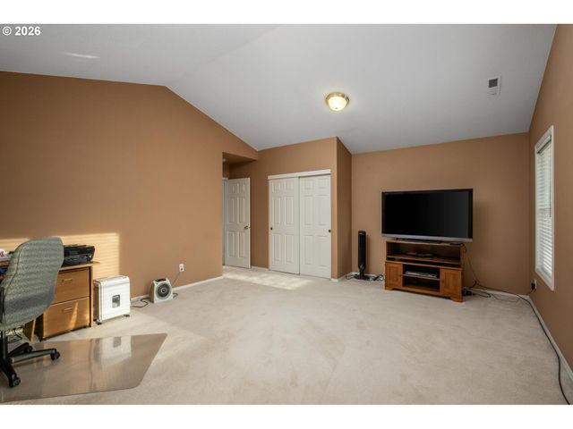 4632 Nw BUCKBOARD Dr, Portland, OR 97229