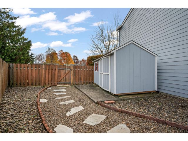 4632 Nw BUCKBOARD Dr, Portland, OR 97229