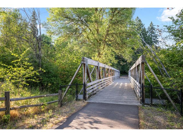 4632 Nw BUCKBOARD Dr, Portland, OR 97229