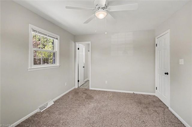 8140 Vance Road, Kernersville, NC 27284