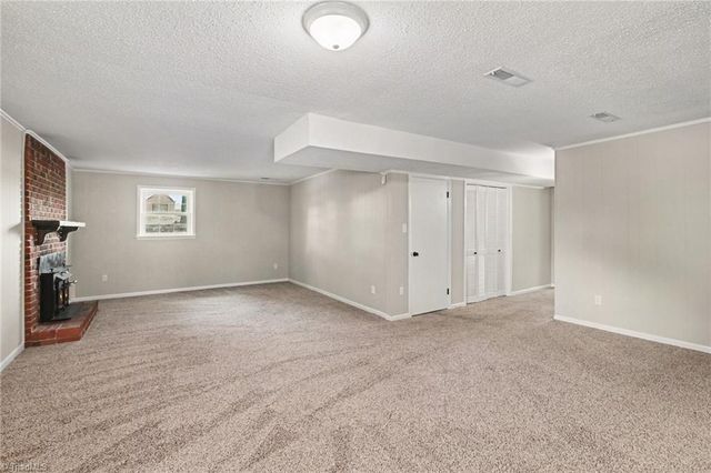 8140 Vance Road, Kernersville, NC 27284