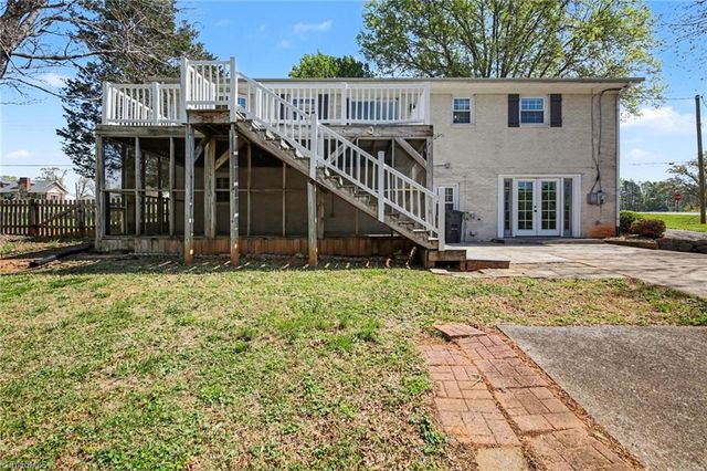 8140 Vance Road, Kernersville, NC 27284