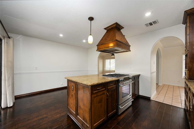 1721 Jones Street, Rosenberg, TX 77471