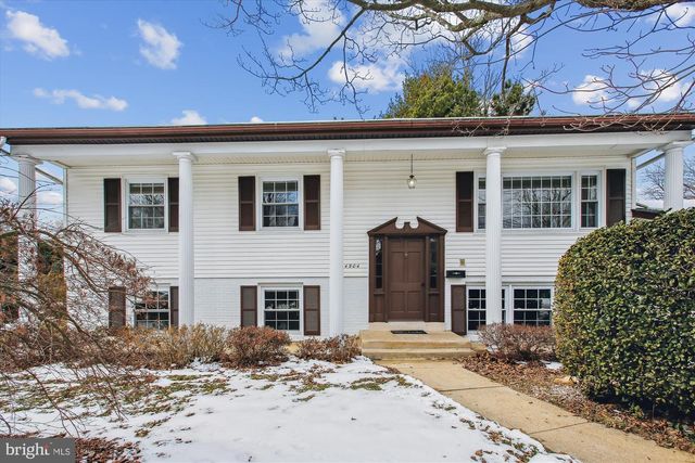 4904 CHANTICLEER AVE, Annandale, VA 22003