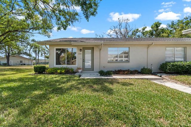 330 GLOUCESTER BOULEVARD, Sun City Center, FL 33573