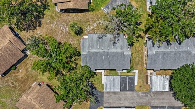 330 GLOUCESTER BOULEVARD, Sun City Center, FL 33573