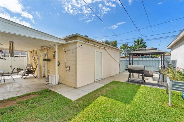 240 E Barclay, Long Beach, CA 90805
